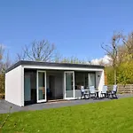 Vakantiehuis In Near Sandy Beaches *