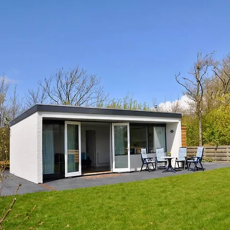 Ferienhaus In Near Sandy Beaches *