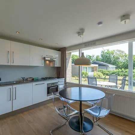 In Near Sandy Beaches Vakantiehuis Callantsoog