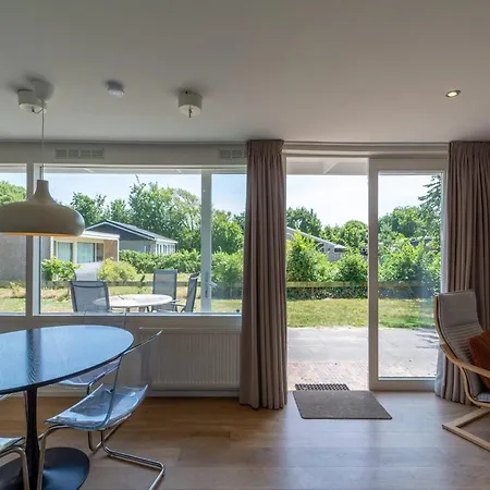 Ferienhaus In Near Sandy Beaches *
