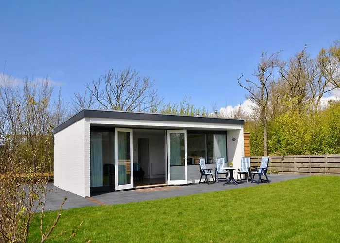 Vakantiehuis In Near Sandy Beaches *