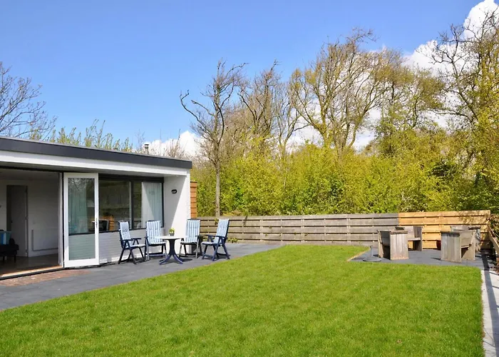 Vakantiehuis In Near Sandy Beaches