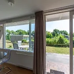 In Near Sandy Beaches 卡兰茨奥赫