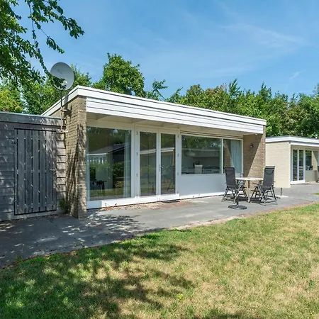 In Near Sandy Beaches 度假居 *